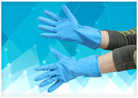 病院の等級によって着色される使い捨て可能な手袋は高密度表面のポリエチレンを滑らかにします サプライヤー